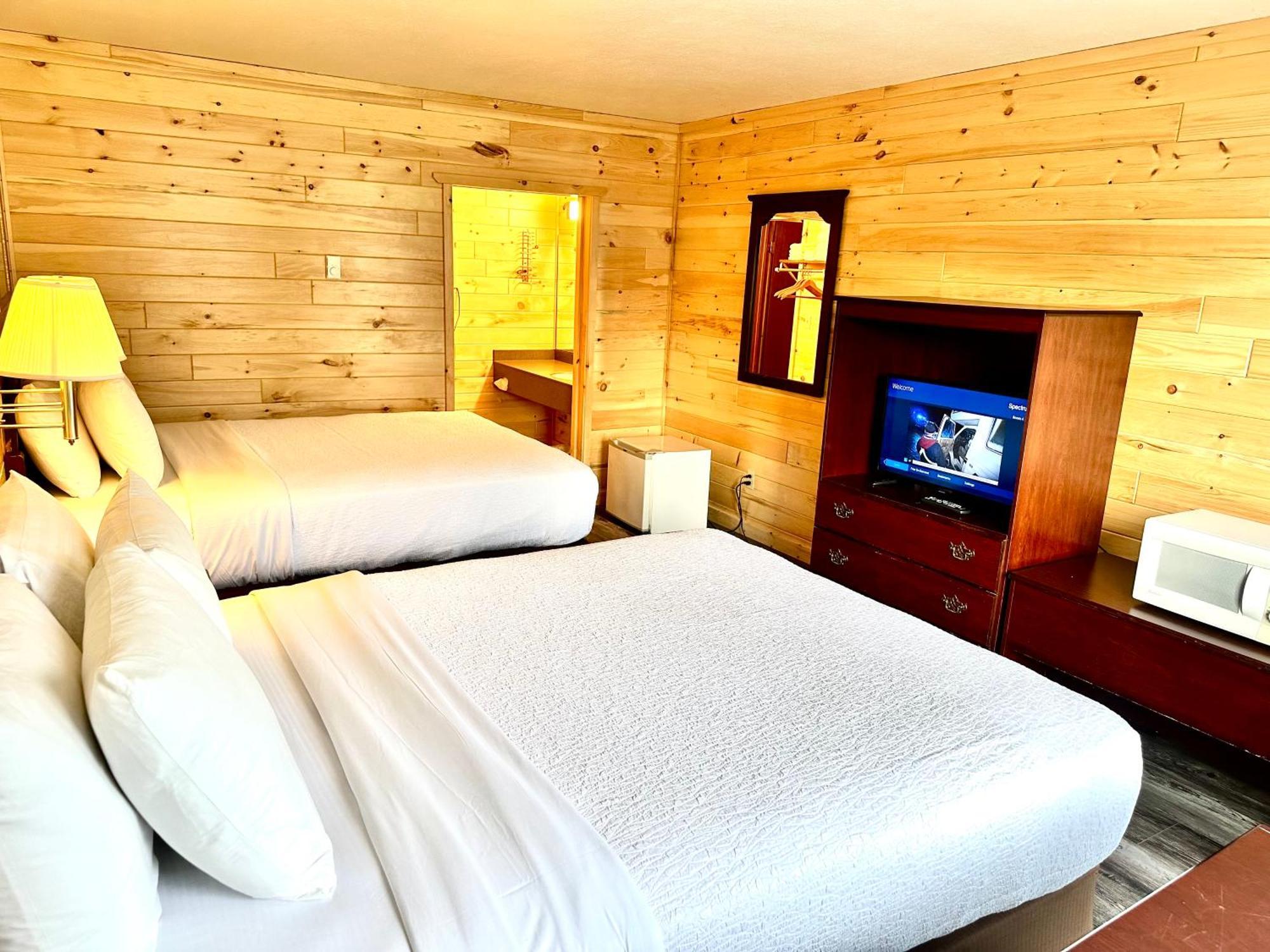 Sunrise Beach Motel Mackinaw City Zewnętrze zdjęcie
